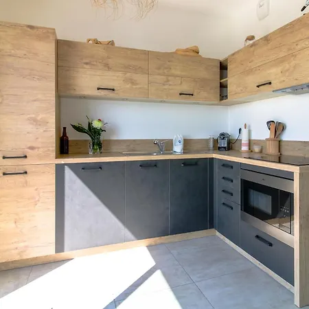 Apartment Select'sohome: Lavandou With Terrace And Parking